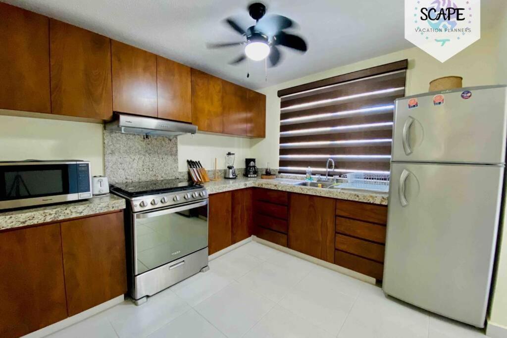 Amplia Y Calida Casa Cerca De Plaza Las Americas Villa Cancun Luaran gambar